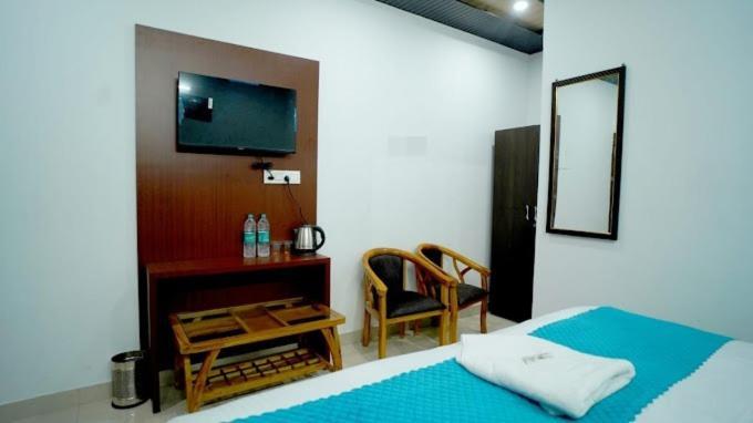 מלון Kedarnath The Kedaram Residency מראה חיצוני תמונה